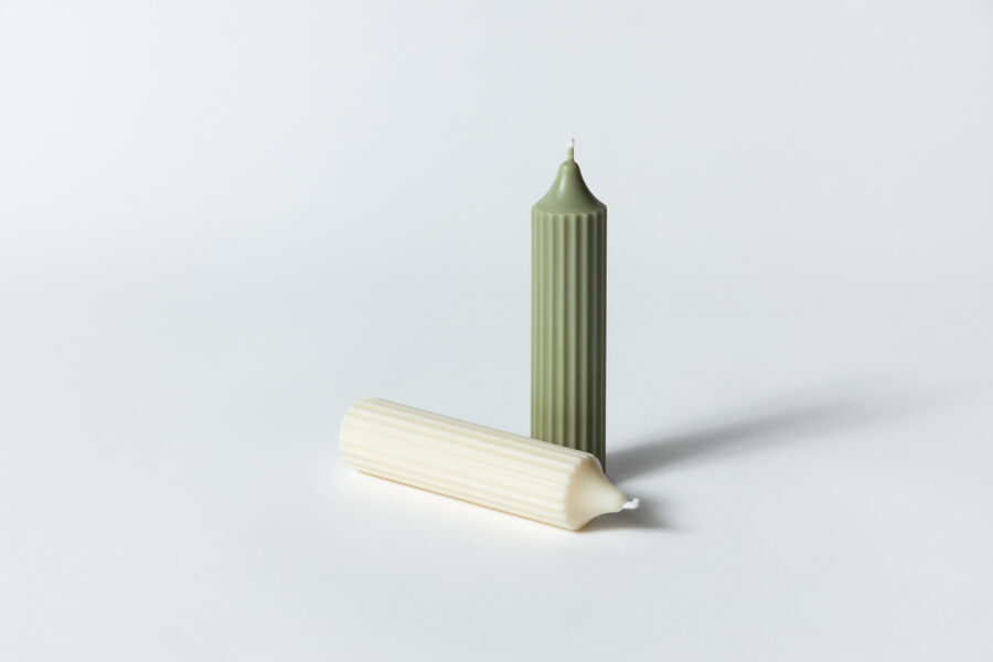 Sojas vaska svece "Rievotā stāvsvece"