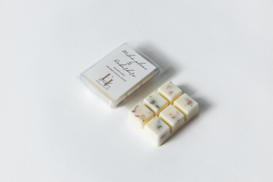 Kausējams aromātiskais vasks "Melnā plūme & Rabarbers''